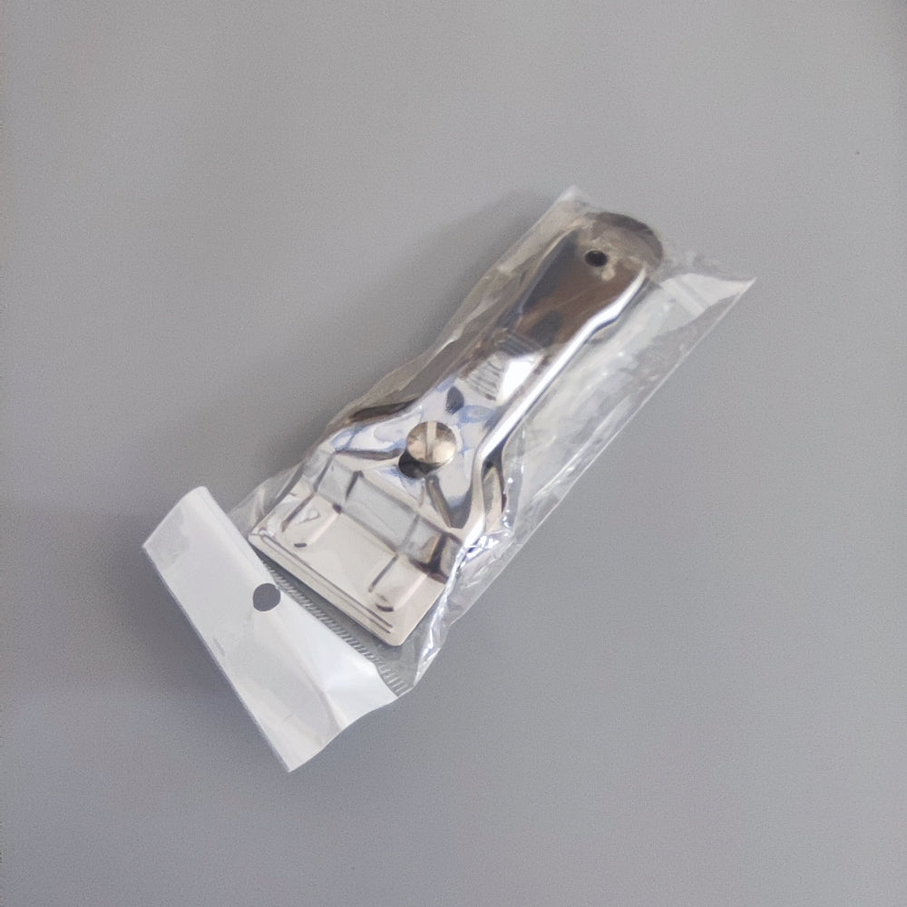 METAL SCRAPER