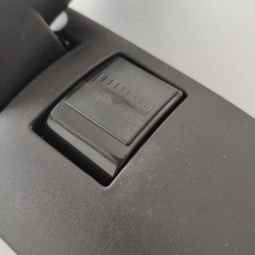 UNIVERSAL FLOOR BRUSH