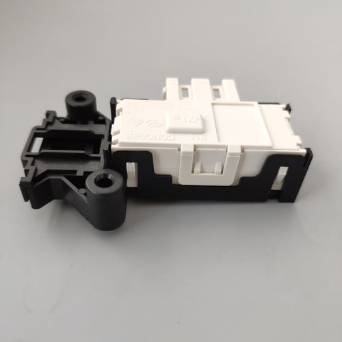 DOOR LOCK HISENSE 1577256